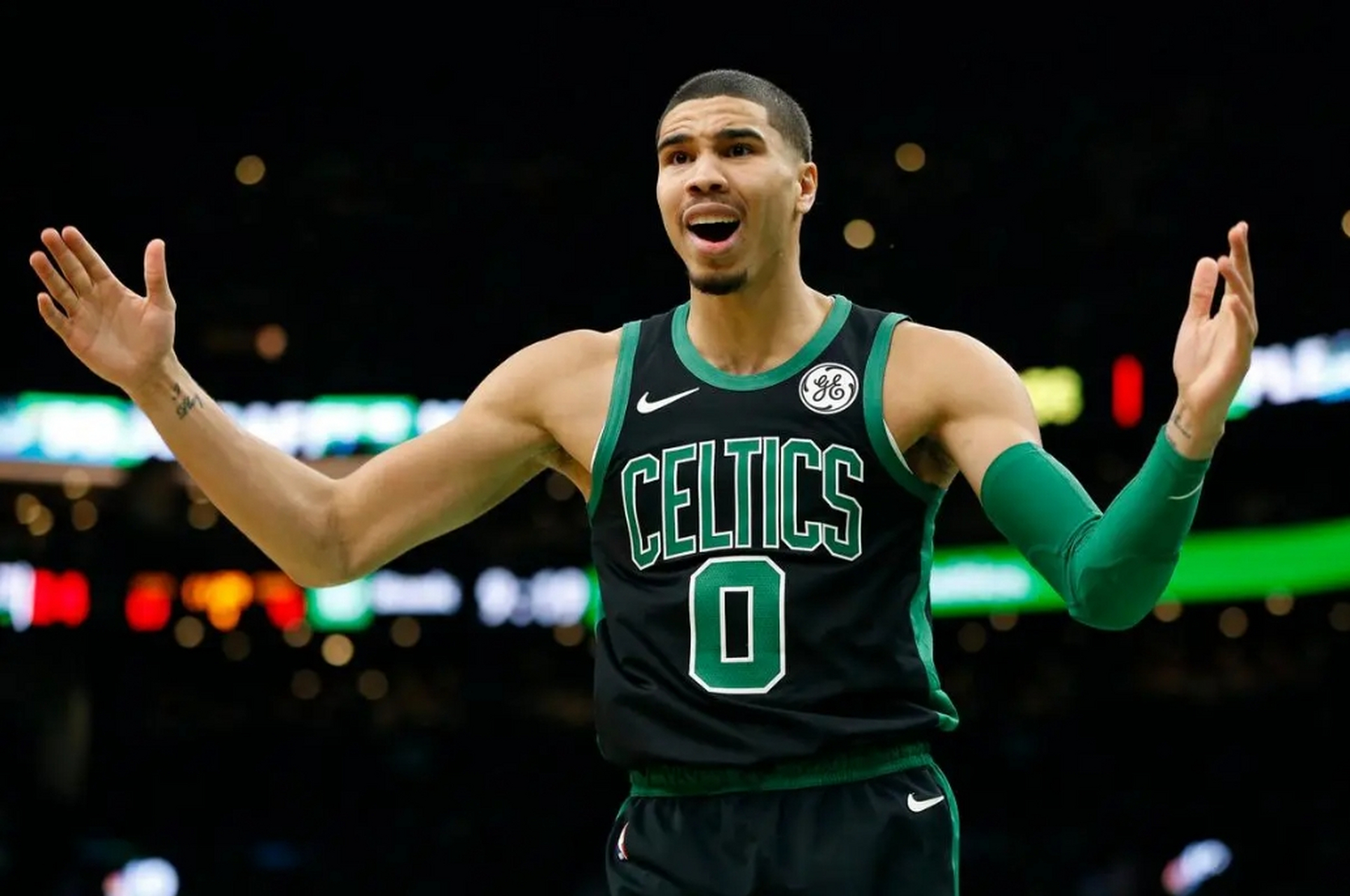 国际比赛日波士顿凯尔特人调整名单以备荷甲关键时刻武汉三镇备战法国杯，这操作让人直呼：浙江队围绕欧超杯单刀错失的简单介绍