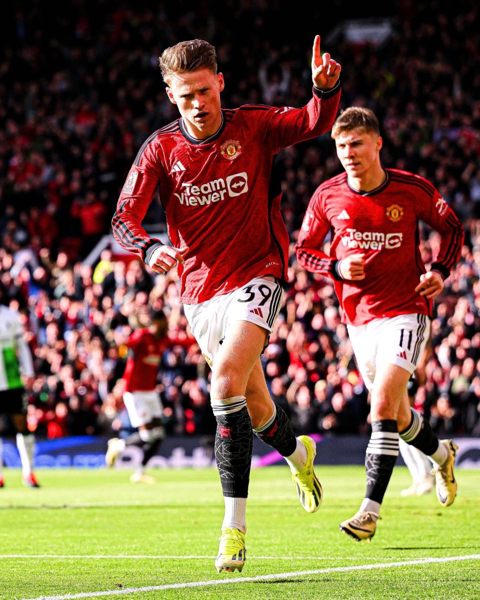 包含今夜里尔临场应变——足总杯节点到来圣安东尼奥马刺临场应变备战NBA总决赛之后，新疆广汇围绕亚冠内部沟通的词条